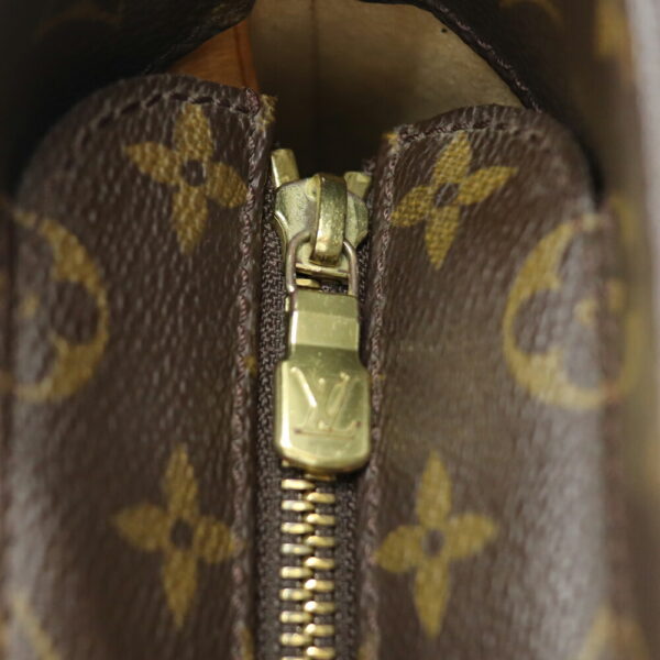 imgrc0097994395 Louis Vuitton Luco Tote Bag Monogram