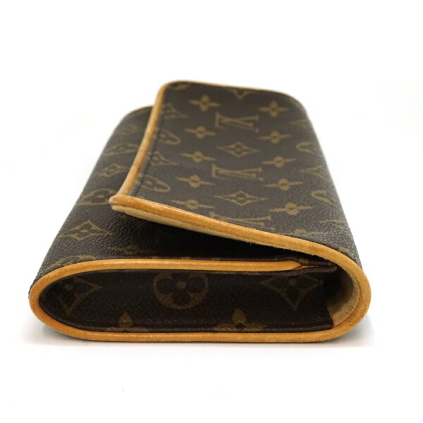 imgrc0098016048 Louis Vuitton Pochette Twin GM Shoulder Bag Monogram