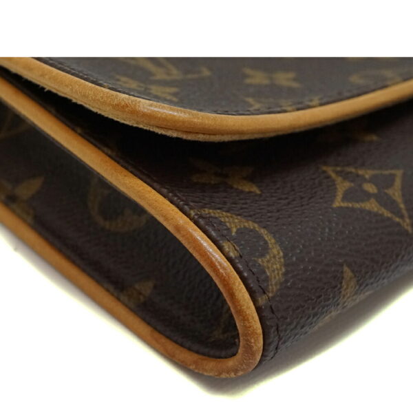 imgrc0098016052 Louis Vuitton Pochette Twin GM Shoulder Bag Monogram