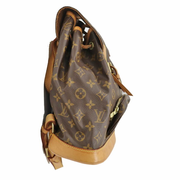 imgrc0098034460 Louis Vuitton Montsouris MM Monogram Canvas Rucksack