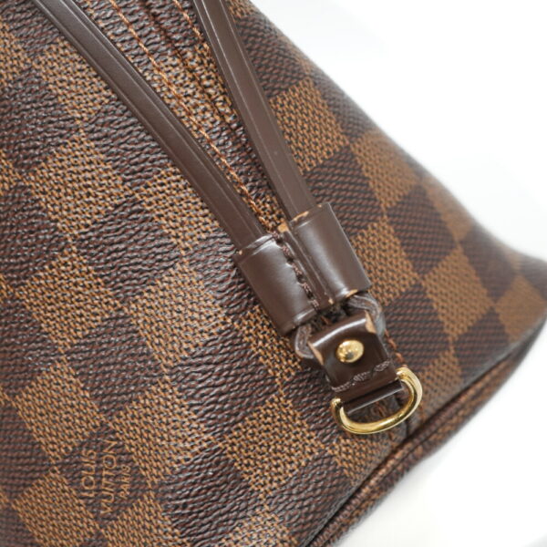 imgrc0098316480 Louis Vuitton Neverfull MM tote bag Damier