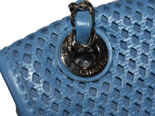 imgrc0098373647 Chanel French Riviera Chain Shoulder Bag Blue Leather