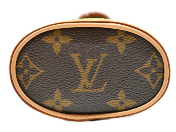 imgrc0098396398 Louis Vuitton Fold Me Pouch Shoulder Bag Monogram Brown