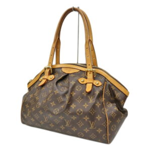 imgrc0098479922 Louis Vuitton Taiga Serviette Clado Leather Business Bag