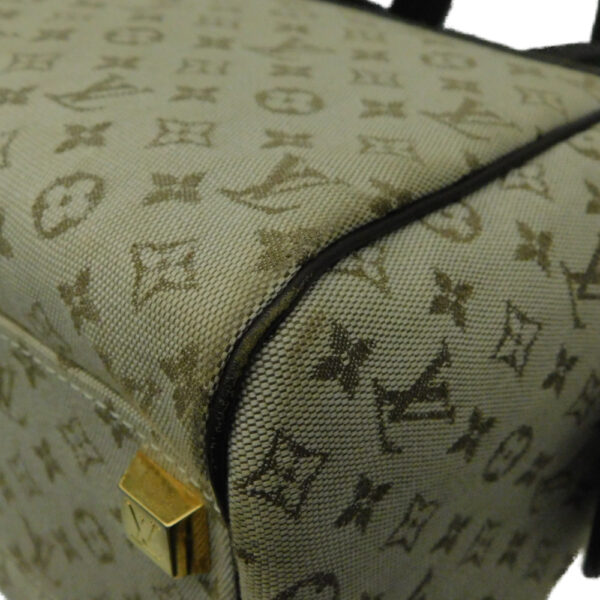 imgrc0098523405 Louis Vuitton Josephine PM Monogram Canvas Bag Khaki