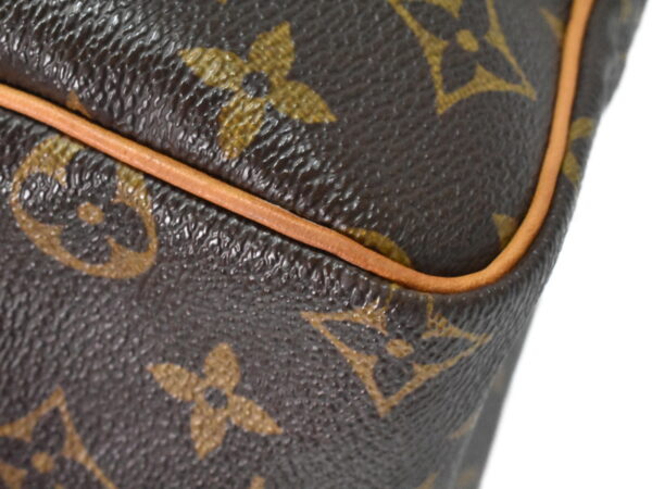 imgrc0099108710 Louis Vuitton Speedy 25 Handbag Monogram Brown