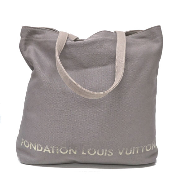 imgrc0099161566 Louis Vuitton Fondation tote bag