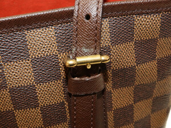 imgrc0099169031 Louis Vuitton Marais Damier Ebene Tote Bag