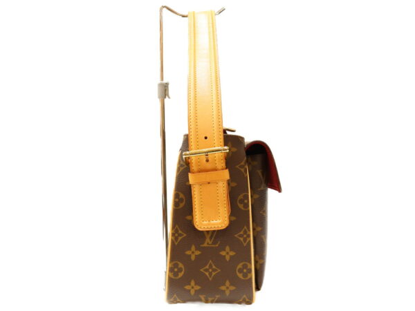 imgrc0099271074 Louis Vuitton Viva Cite GM Monogram Shoulder Bag