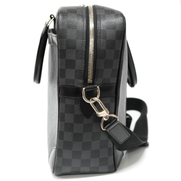 imgrc0099294160 Louis Vuitton Porte de Cumin Voyage Business Bag Damier Graphite