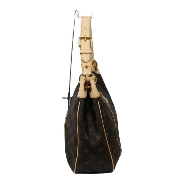 imgrc0100075694 Louis Vuitton Galliera PM Monogram Canvas Shoulder Bag Brown