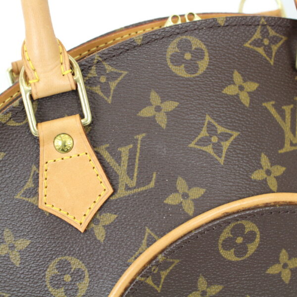 imgrc0100211378 Louis Vuitton Ellipse MM Monogram Canvas Handbag Brown