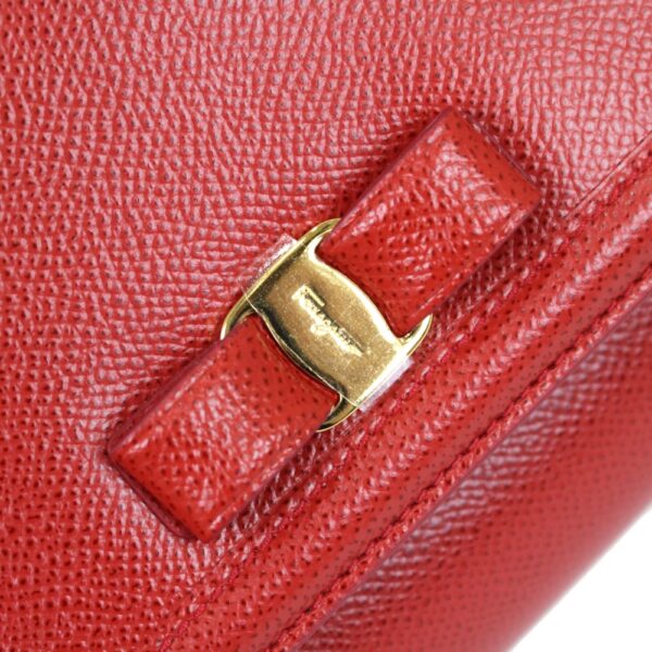 imgrc0100452866 Salvatore Ferragamo Vara Chain Shoulder Bag Leather Red