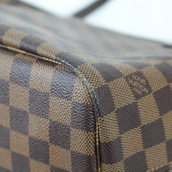 imgrc0100455726 Louis Vuitton Neverfull MM Damier Canvas Tote Bag Brown