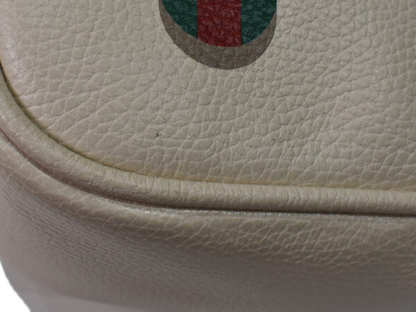 imgrc0100835572 Gucci Messenger Bag White White