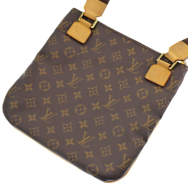 k21 1683 5 Louis Vuitton Pochette Bossfort Shoulder Bag Monogram Canvas Brown