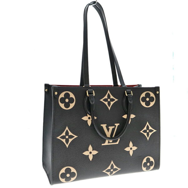 k21 5326 11 Louis Vuitton On the Go MM Tote Bag Embossed Black Beige