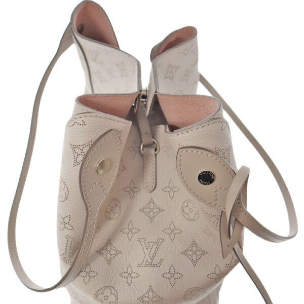 k21 6516 6 Louis Vuitton Hina MM Tote Bag Monogram Mahina Gray Pink