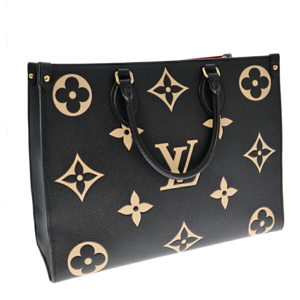 k21 6604 2 Louis Vuitton On the Go MM Tote Bag Embossed Black Beige