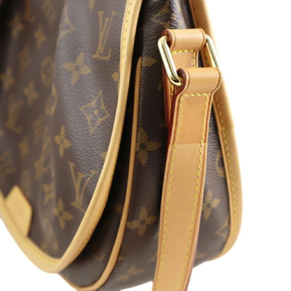 k21 864 3 Louis Vuitton Menilmontan PM Shoulder Bag Monogram Canvas Brown