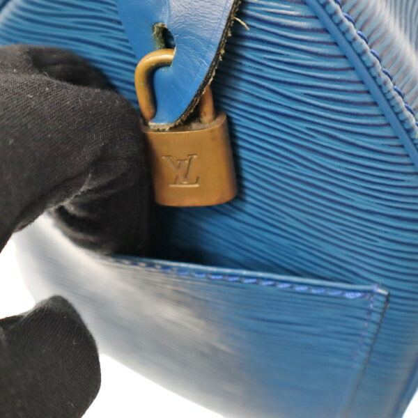 k22 3021 4 Louis Vuitton Speedy 25 Bag Toledo Blue