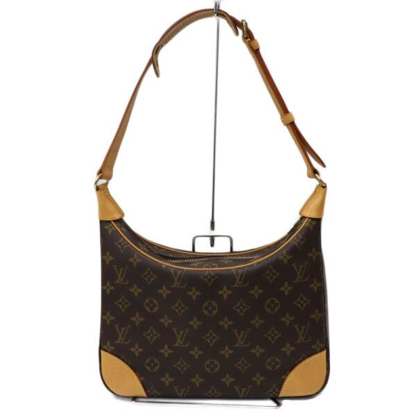 k24 4379 4 Louis Vuitton Boulogne 30 Bag