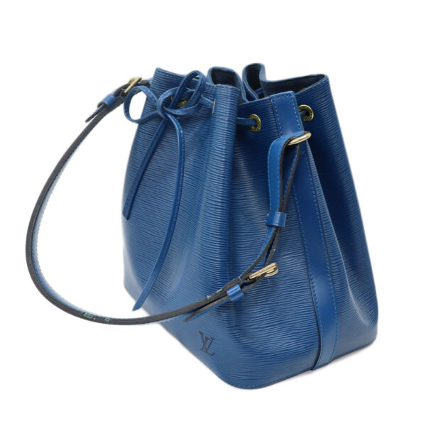 k24 4636 2 Louis Vuitton Noe Bag Blue