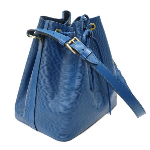 k24 4636 3 Louis Vuitton Noe Bag Blue