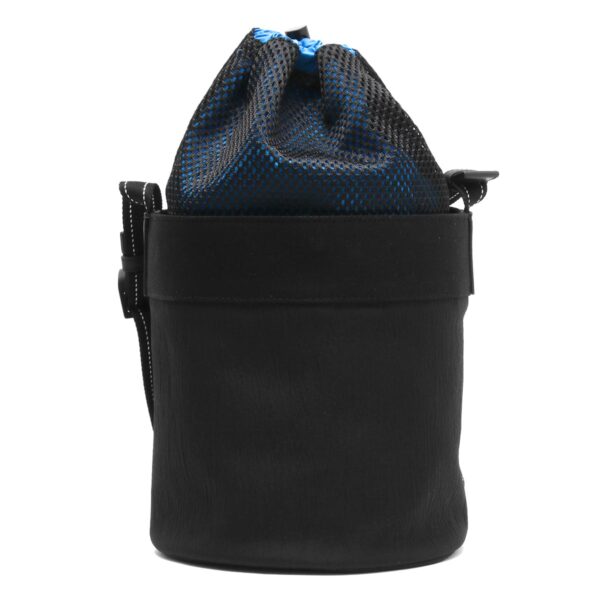 lbbo570185vbou18679y Bottega Veneta Black Bucket Bag Blue