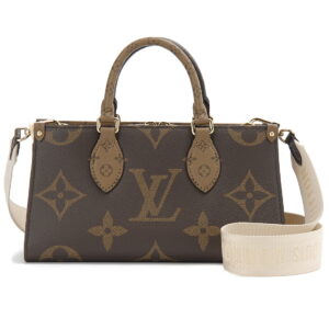 lv46653 Saint Laurent Cassandra Mini Top Handle Bag Ivory Black