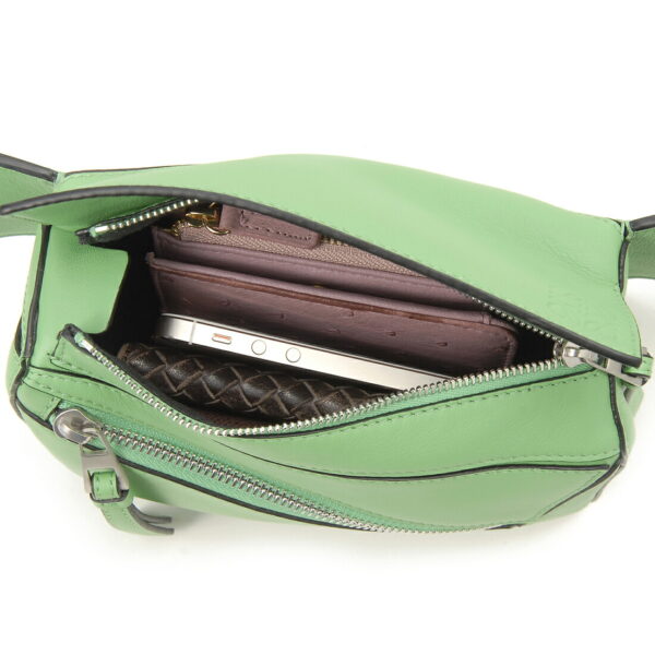 lwb510u89x024240 5 Loewe Puzzle Mini Bum Bag Green