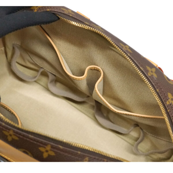 n21 8960 11 Louis Vuitton Deauville Monogram Bowling Vanity Bag