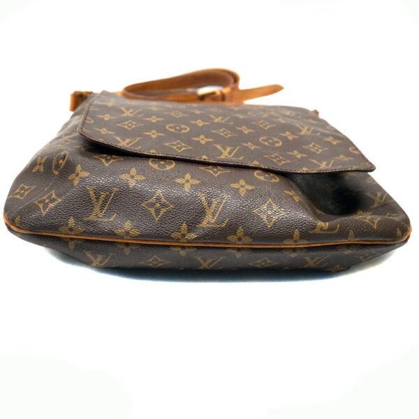 n22 520 3 Louis Vuitton Musette Shoulder Bag Monogram Canvas Brown