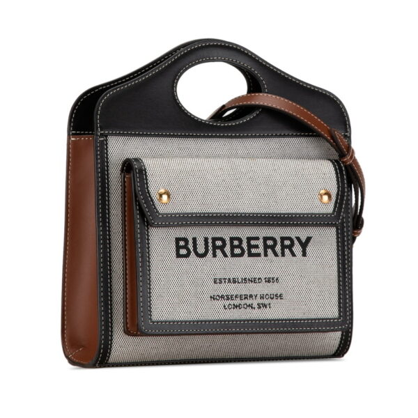 ov8t7xgoec3vkyb6 2 Burberry Horseferry Shoulder Bag 2Way Black White