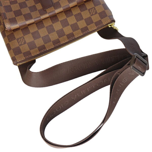 p22 1571 10 Louis Vuitton Pochette Melville Damier Ebene Shoulder Body Bag