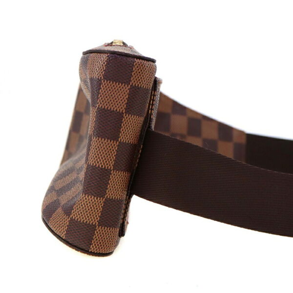 p22 753 5 Louis Vuitton Jeronimos Body Bag Damier