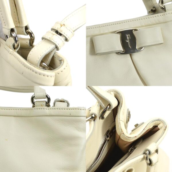 r10051g 9 c Salvatore Ferragamo Rose Leather Shoulder Bag Ivory