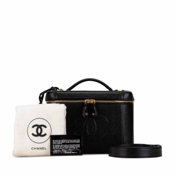 rls2ojojq4c7ihwc 12 Chanel Cocomark Vanity Bag Caviar Skin Black