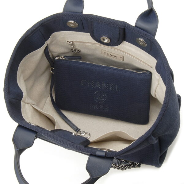 s3257 b07300 nh627 2 Chanel Small Shopping Tote Bag Navy