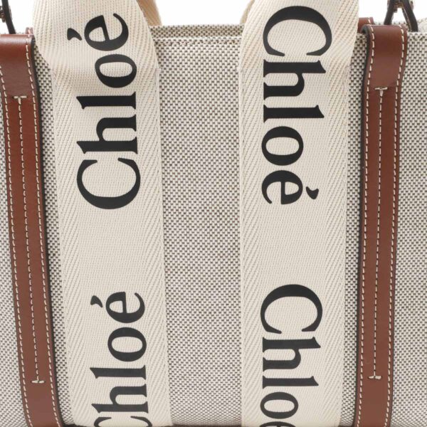 s397j2808 Chloe Woody Small Tote Bag Leather White Brown