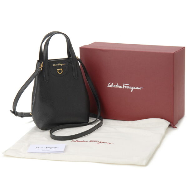 sfe21 2964 758946 3 Ferragamo Mini Bag Black