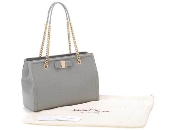 sfe21 g508 694310 3 Salvatore Ferragamo Tote Bag Gray