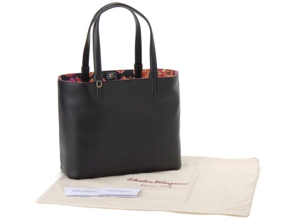 sfe21 g963 688424 3 Salvatore Ferragamo Tote Bag Black