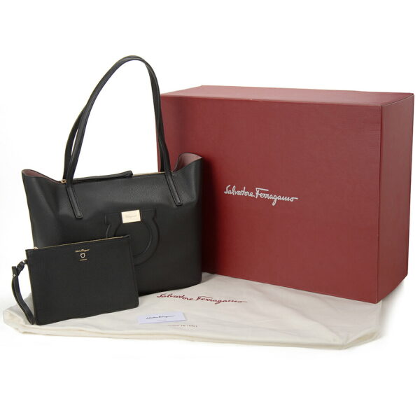 sfe21 h019 726259 3 Ferragamo Tote Bag Black