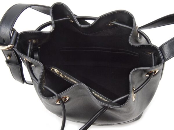 sfe21 h085 694900 2 Ferragamo Leather Pochette Black