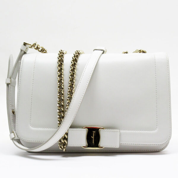 t19127a Salvatore Ferragamo Rose Leather Crossbody Bag White