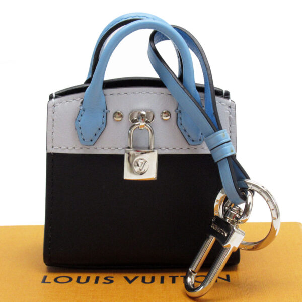 t19387i Louis Vuitton City Steamer Leather Keychain Blue