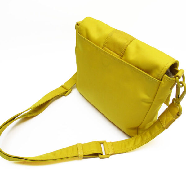 w0723a 1 Fendi Baguette Messenger Crossbody Shoulder Bag Nylon Yellow