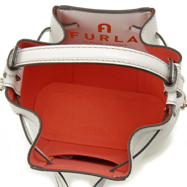 wb00592 bx0 1704 2 Furla Miastella Handbag White