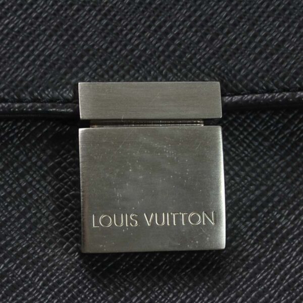 y15418f 3 Louis Vuitton Serviette Kazan Taiga Leather Business Bag Black